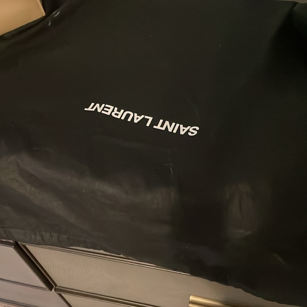 Saint Laurent Beige Leather Satchel - Picture 4 of 4